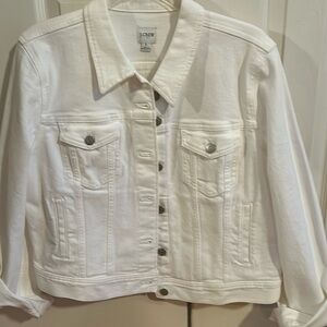 Ladies white jean jacket by J Crew. Size large. NWT.